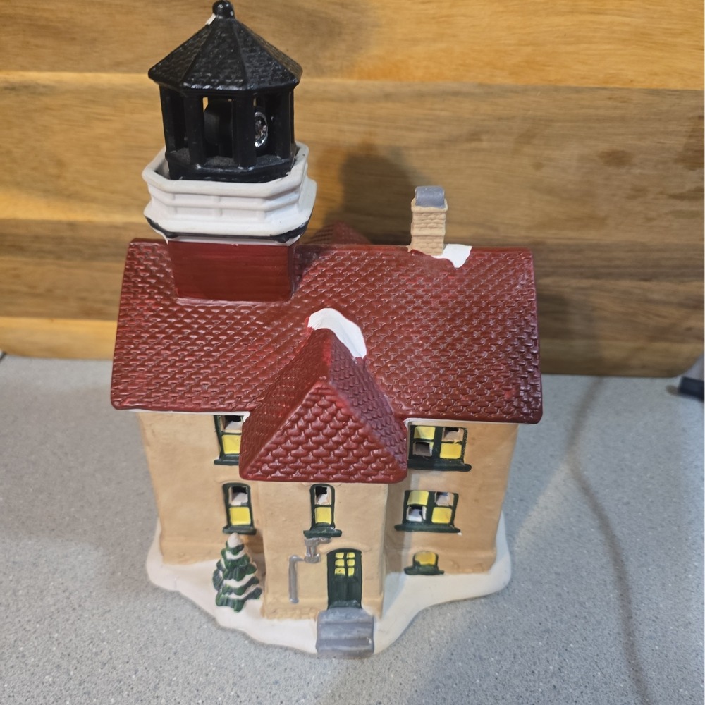 Holiday Time Grand Traverse Lighthouse Rotating Light 2008 In Box, Needs Adapter